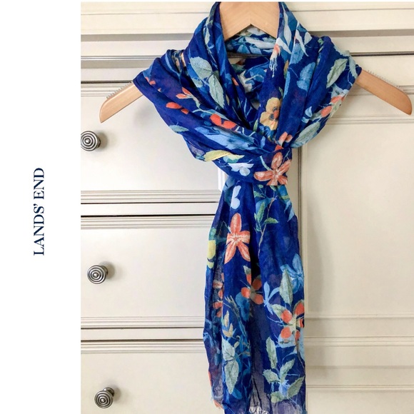 Lands' End Accessories - 🆕🦋HP🦋LANDS’ END Botanical Scarf